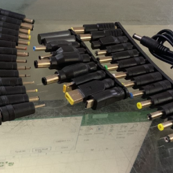 Multi DC Power Plugs 5.5 * 2.1mm Jack to 47 Connector Converter Universal Plug Adapter