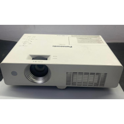 Panasonic PT- LX30H XGA Refurbished|Second Hand|Used|Old Optical Zoom Projector